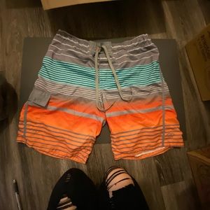 Men shorts (+1 swim shorts)